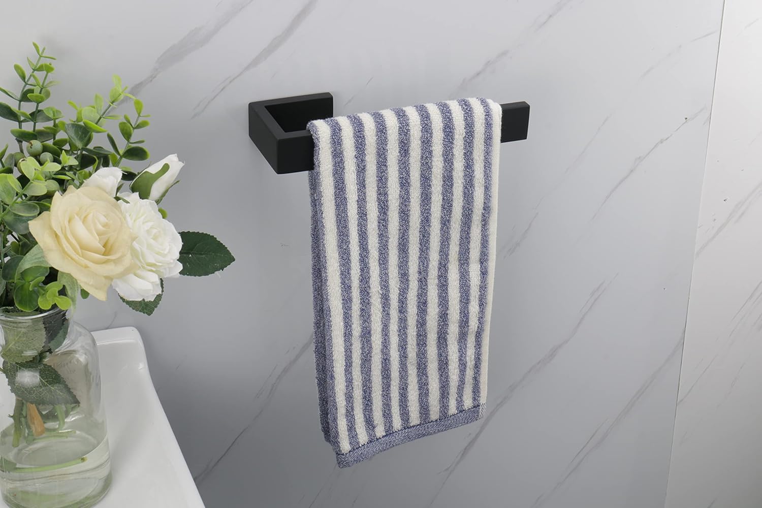 TocTen - Heavy-Duty 9-Inch Wall-Mounted Towel Hanger